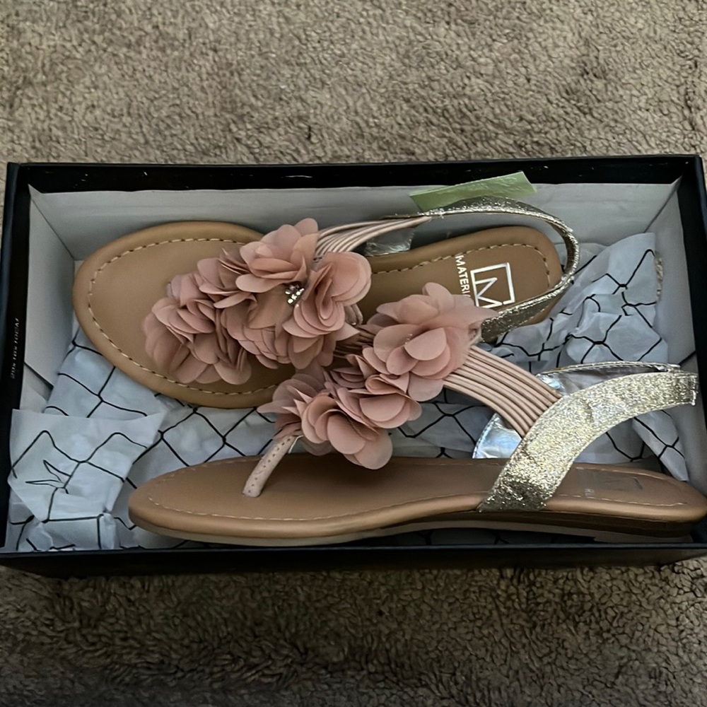 fancy sandals/flats NWT